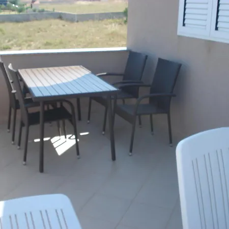 Apartment Oresic *